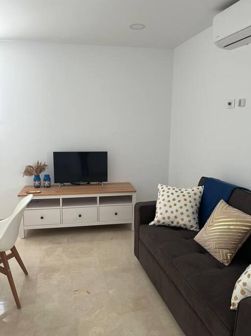 Ideal Estudio Para Parejas Conil De La Frontera Exterior photo